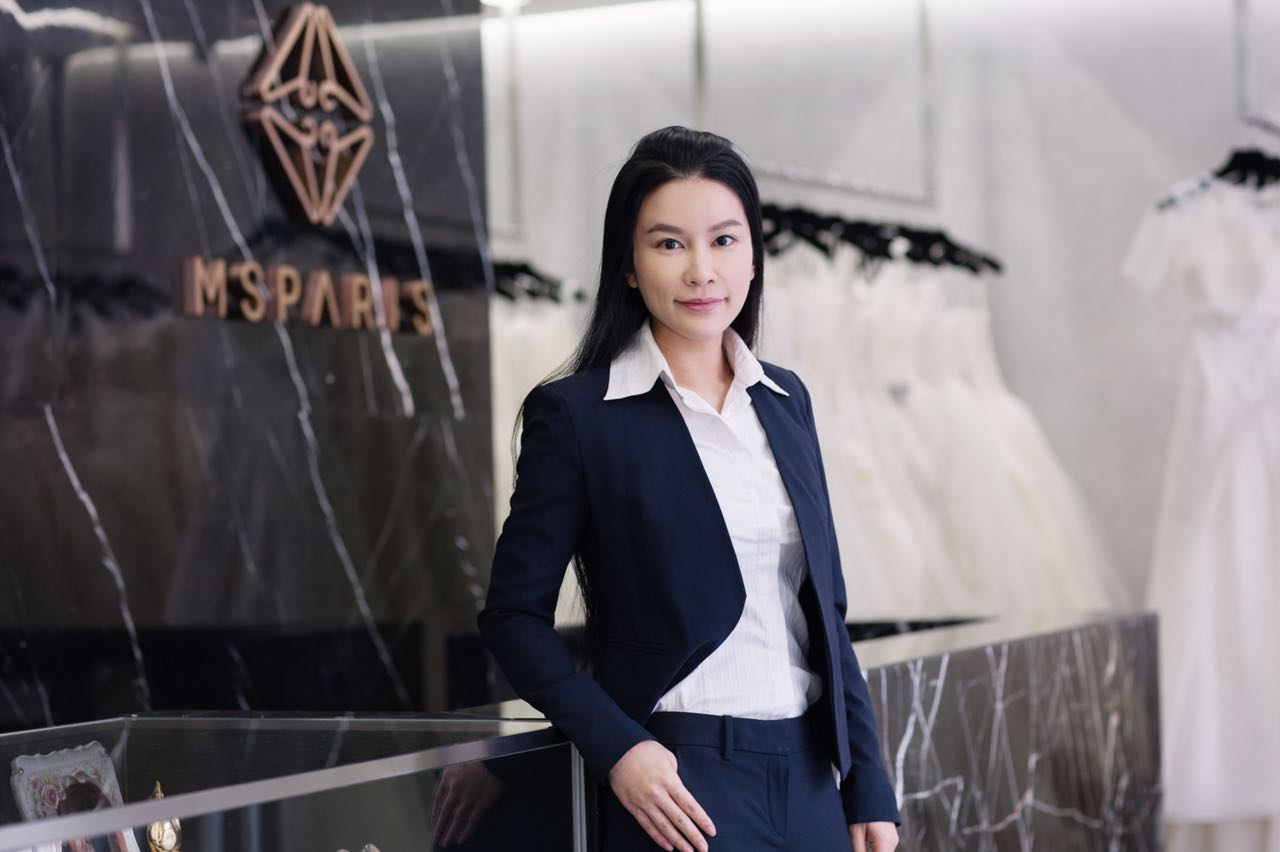 她曾获哥伦比亚大学全奖,不做投行,创办女神派,获服装电商领域最大一 ...